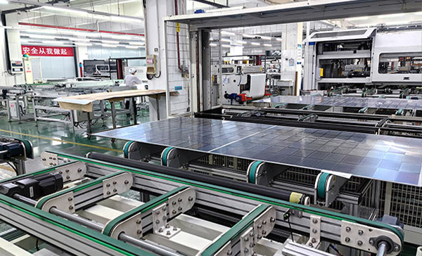 Proceso de producción del fabricante de paneles solares